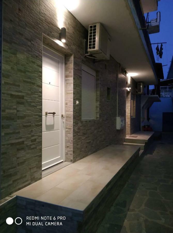 Lavim Apartments Sykia Chalkidikis Exterior photo