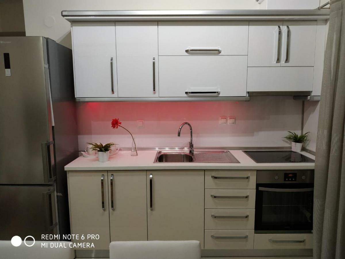 Lavim Apartments Sykia Chalkidikis Exterior photo